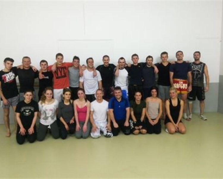 Boxe à L&rsquo;abresle